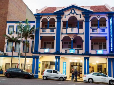 Bayside Hotel 116 West Street