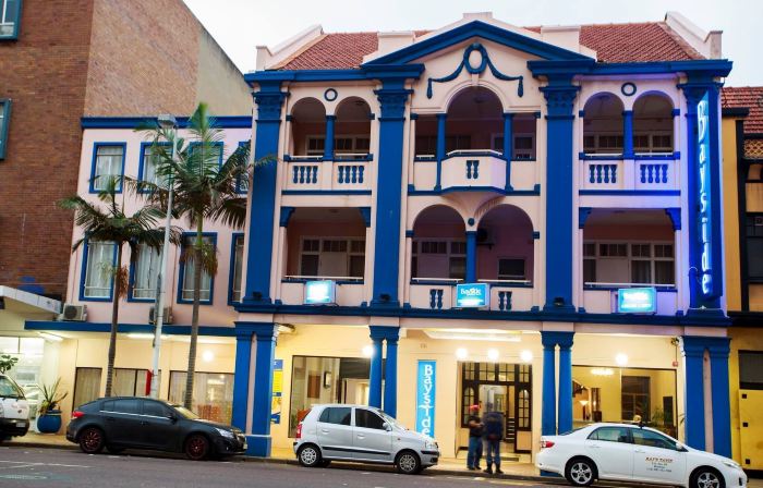 Bayside Hotel 116 West Street