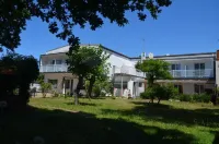 Hôtel Land'Azur Hotels in Mimizan