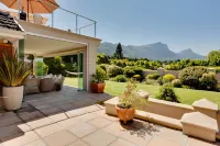 LeBonheur Hotels in Constantia