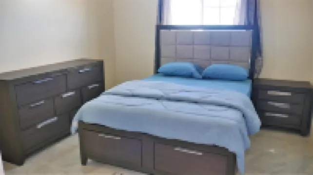 Lux Sea View Camelot Village Discovery Bay Hoteles en Discovery Bay