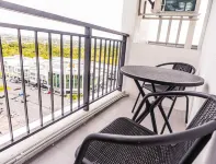 MetroCity Staycation - Bjergudsigt