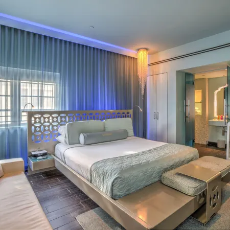 Dream South Beach by Hyatt