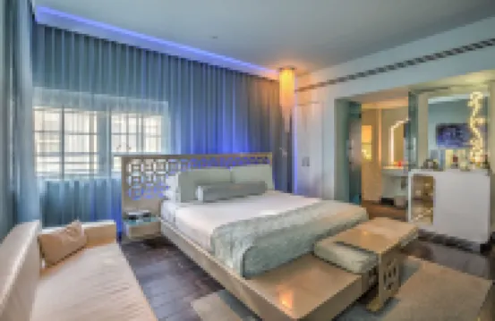 Dream South Beach by Hyatt