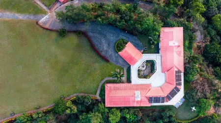 Amã Stays & Trails Whispering Heights, Pawna Lake, Lonavala