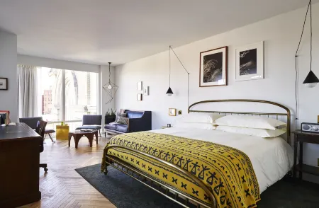 The Line Hotel DC Отели рядом с достопримечательностью «Церковь Крещения»