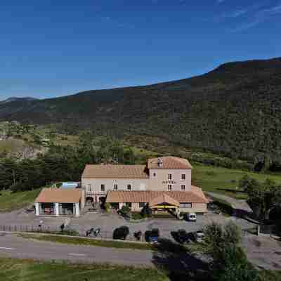 Hôtel le Panoramic - Votre Hôtel au cœur des Gorges du Verdon Hotel Exterior