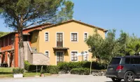 Il Casale di Donoratico con piscina -  case vacanza in affitto