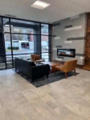 Brand new studio apartment rich with amenities! Less than 5 minutes to downtown