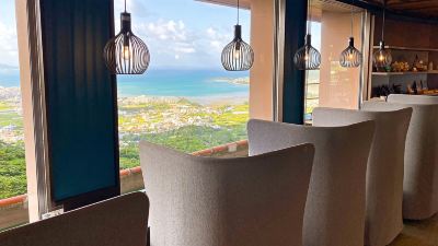 バー ユインチホテル南城の写真