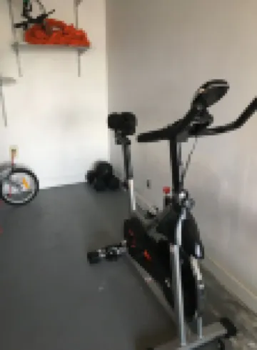 4/3 House with Beautiful Pool/Tropical Paradise/Short Walk to Beach/Restaurants