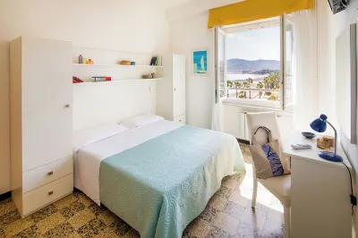 Hotel Mayola Mhotelsgroup Lungo Mare - Incompiuta 주변 호텔