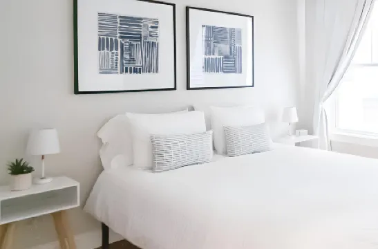 Spacious Outdoor Patio and Modern Kitchen - Inviting Urban Haven