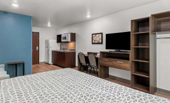 WoodSpring Suites Waco South