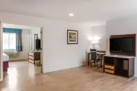 Rodeway Inn Hotel di Milford