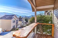 Wonderful Home with Hot Tub Hotels in Buncombe County