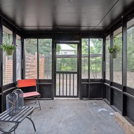 Midnight Sanctuary at Mystic Falls - 3 Bed 2.5 BA Home 1 mi to Covington Square