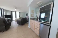 Breathtaking Gulf Views and Direct Beach Access - Spacious Coastal Haven