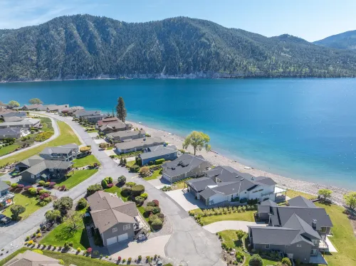 Private Hot Tub and Amazing Resort Amenities - Stunning Retreat