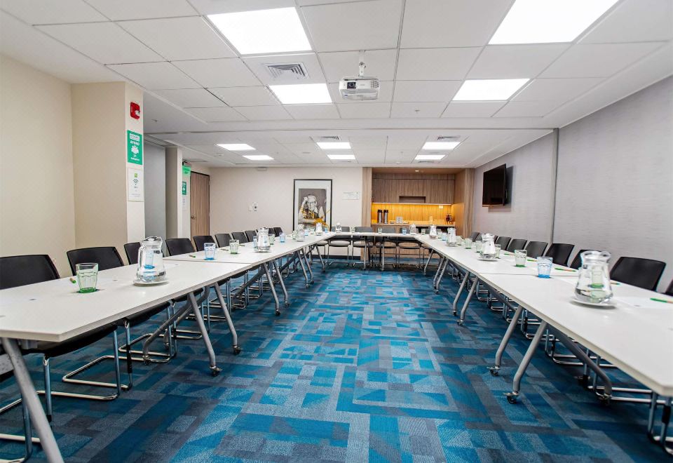 이비스 스타일스 리마 베나비데스 미라플로레스 호텔