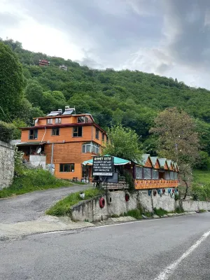 Bizim O'ra Küme Evleri & Bungalov Hotels in Macka