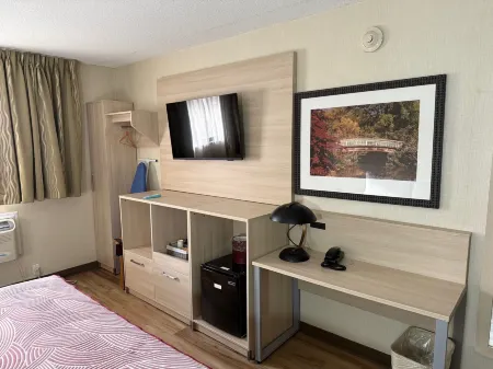 弗洛拉爾公園汽車旅館