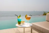 Noom Hotel Conakry - Pool