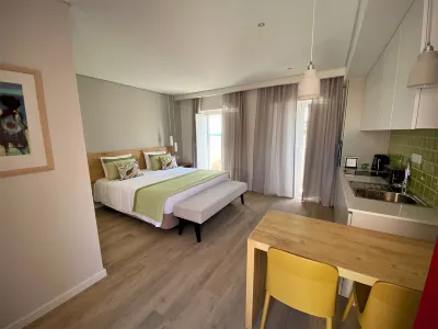 卡迪爾套房和公寓 住宿飯店