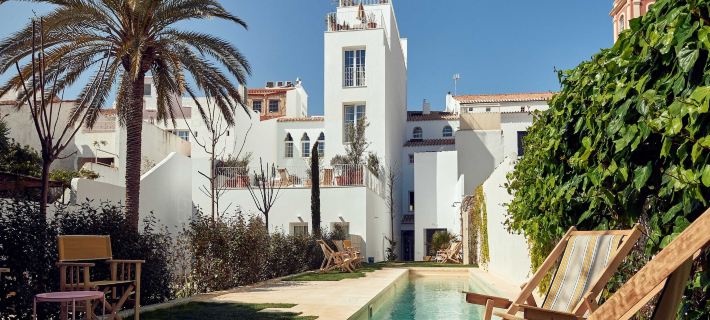 Cristine Bedfor Hotels in Menorca