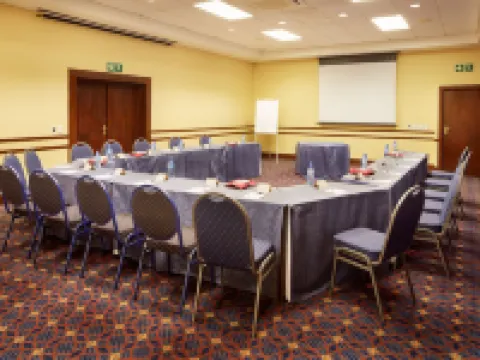 First Group Magalies Park Hotels in Hartbeespoort