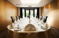 Cbh Frensham Pond Hotel Hotels in Liphook