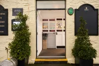 Rashleigh Arms Hotels in Par