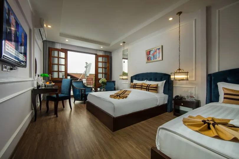 S Central Hotel & Spa