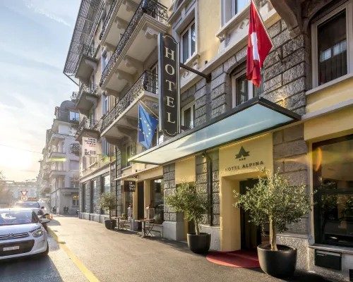 Hotel Alpina Luzern Hotels near Alpineum