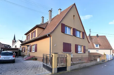 Entre Ried et Rhin Отели в г. Марколшем