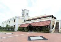 Lakshmi Vilas - parking