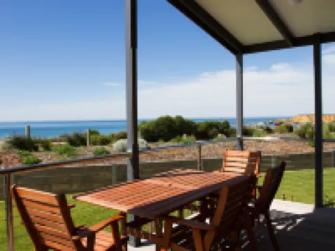 Torquay Foreshore Caravan Park Hotels in Torquay