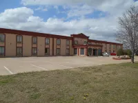 Rest Inn Fort Smith - parking