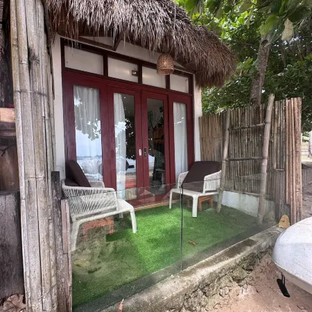 Banig Beach Resort El Nido