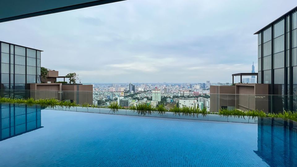 Le Places the Luxury Saigon Apartment