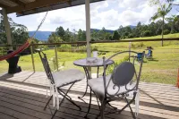 Nimbin Waterfall Retreat Hotels in Lismore