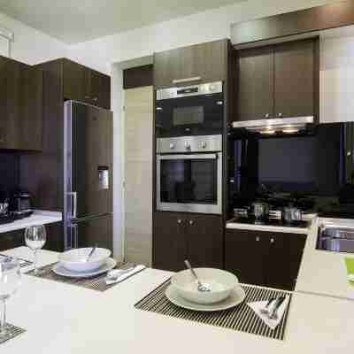 Rhodes Central Suite Rooms