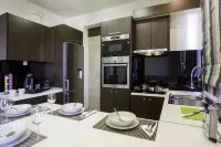 Rhodes Central Suite