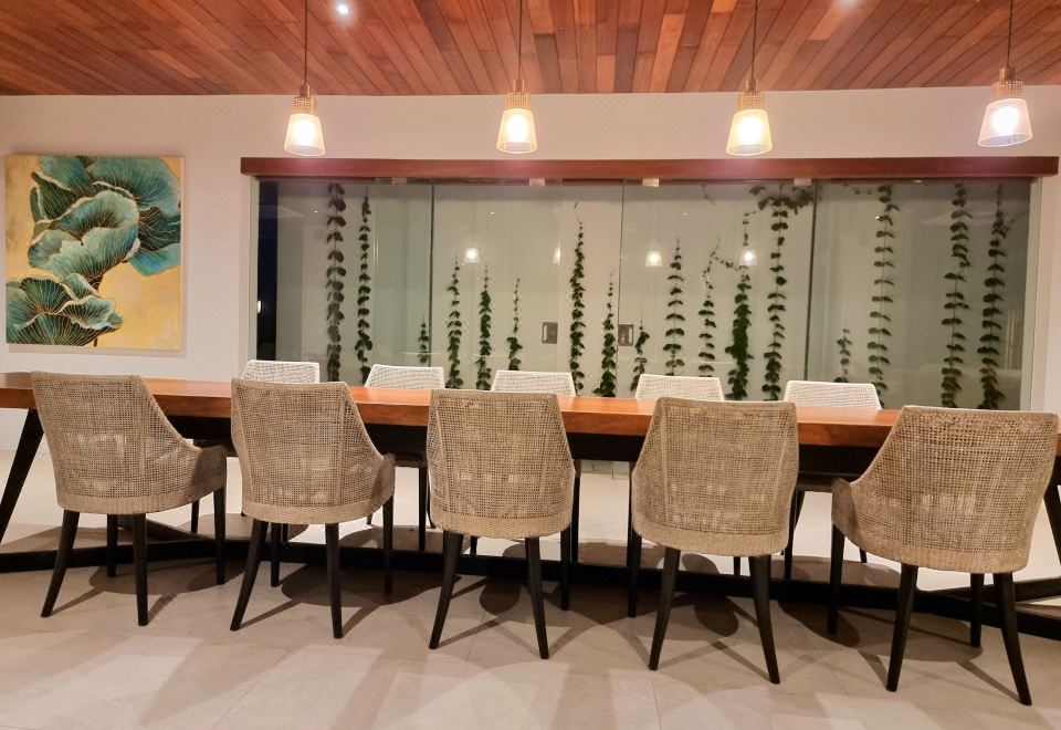 3. 트런텀 부티크 ..