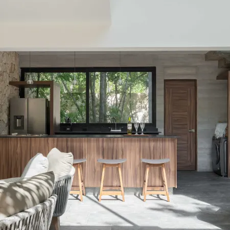 Twelve O’Clock Luxury Villas