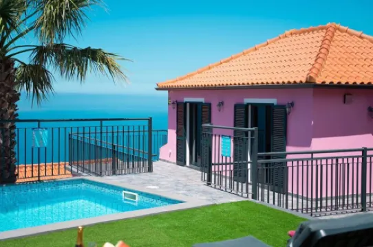 Villa Rosa Hotels in Ribeira Brava