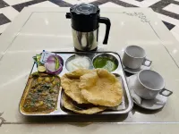 Chowdhry Tourist Lodge- Paharganj-NDLS