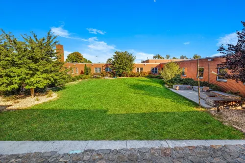 The West End Flats Hotels in Roanoke