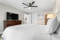 Ocean Breeze East 803