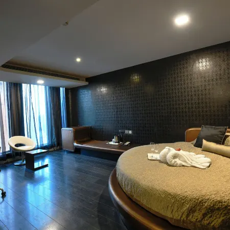 Premier Tamanna Hotel Hinjawadi Pune Отели в г. Хинджавади
